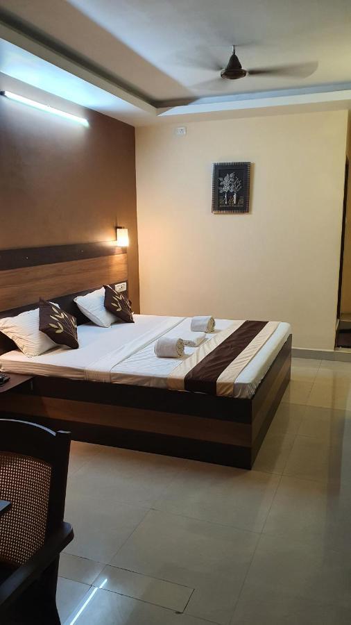Hotel S4 Residency Chennai Zewnętrze zdjęcie