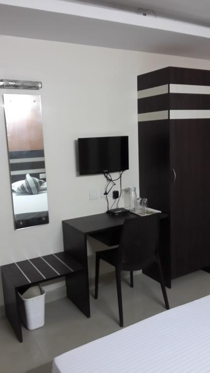 Hotel S4 Residency Chennai Pokój zdjęcie