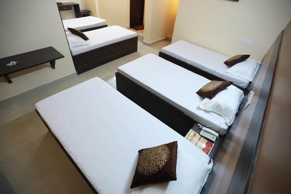 Hotel S4 Residency Chennai Zewnętrze zdjęcie